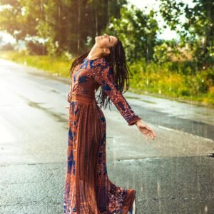 pluviophile meaning in hindi translation